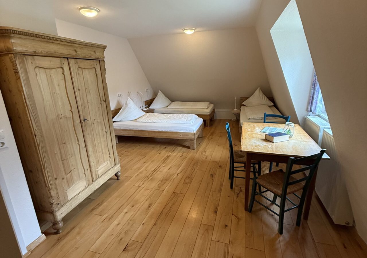 Gästezimmer 8_4 Bett-Zimmer